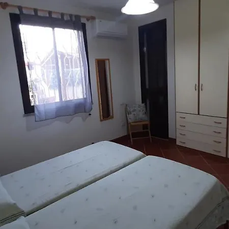 Casa Vacanze Con Giardino Vicino Al Mare *